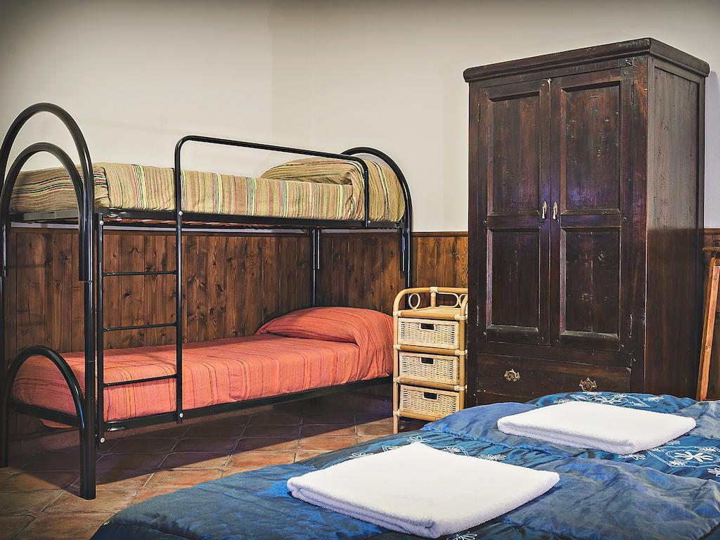 Bed And Breakfast Ichnos Cala Gonone Phòng bức ảnh
