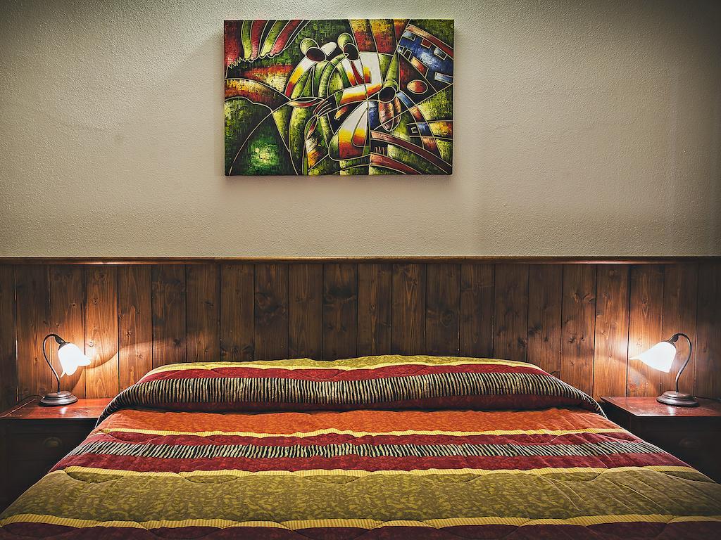 Bed And Breakfast Ichnos Cala Gonone Phòng bức ảnh
