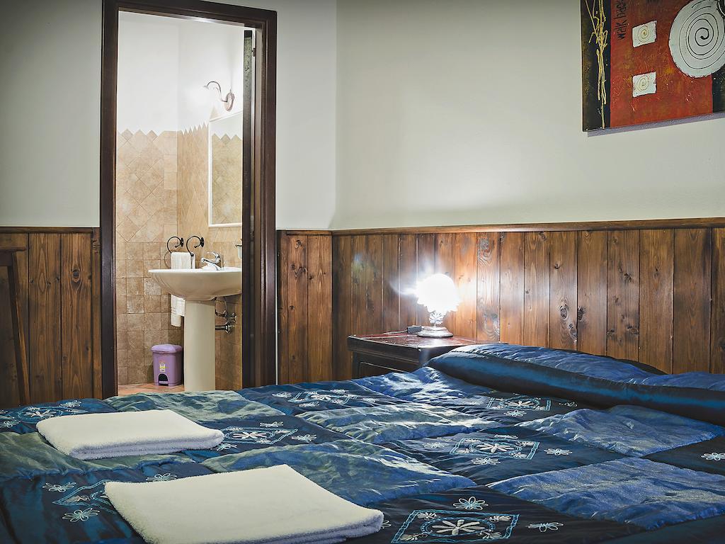 Bed And Breakfast Ichnos Cala Gonone Phòng bức ảnh