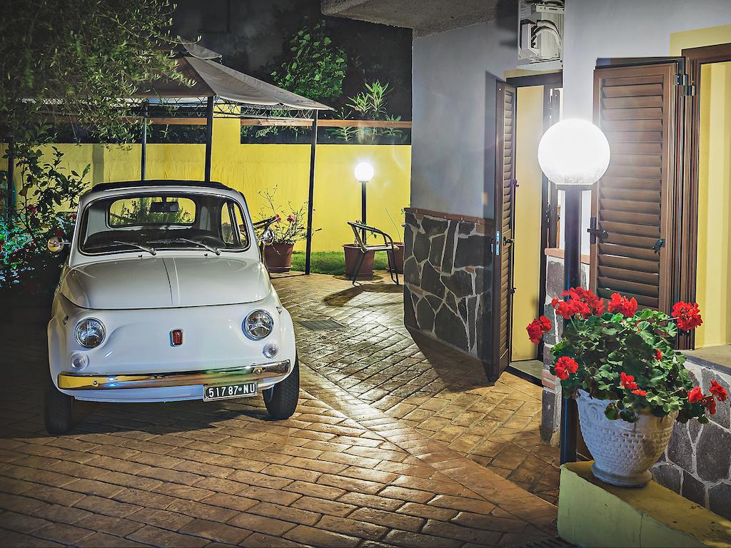 Bed And Breakfast Ichnos Cala Gonone Ngoại thất bức ảnh
