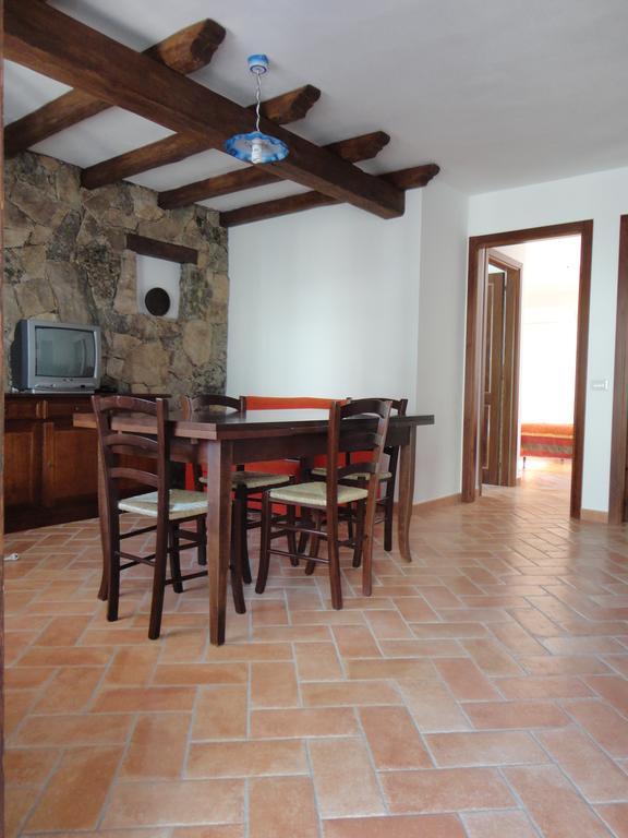 Bed And Breakfast Ichnos Cala Gonone Ngoại thất bức ảnh