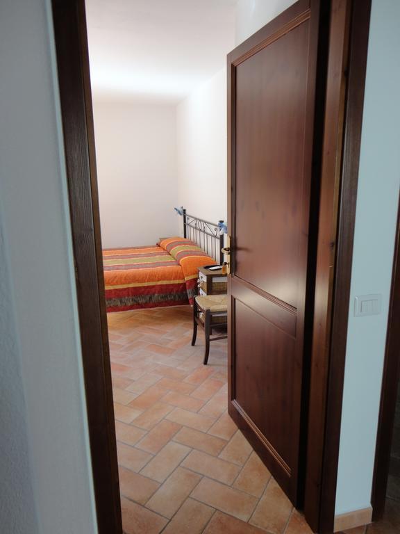 Bed And Breakfast Ichnos Cala Gonone Ngoại thất bức ảnh